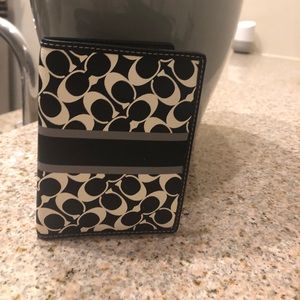 COACH Passport Wallet